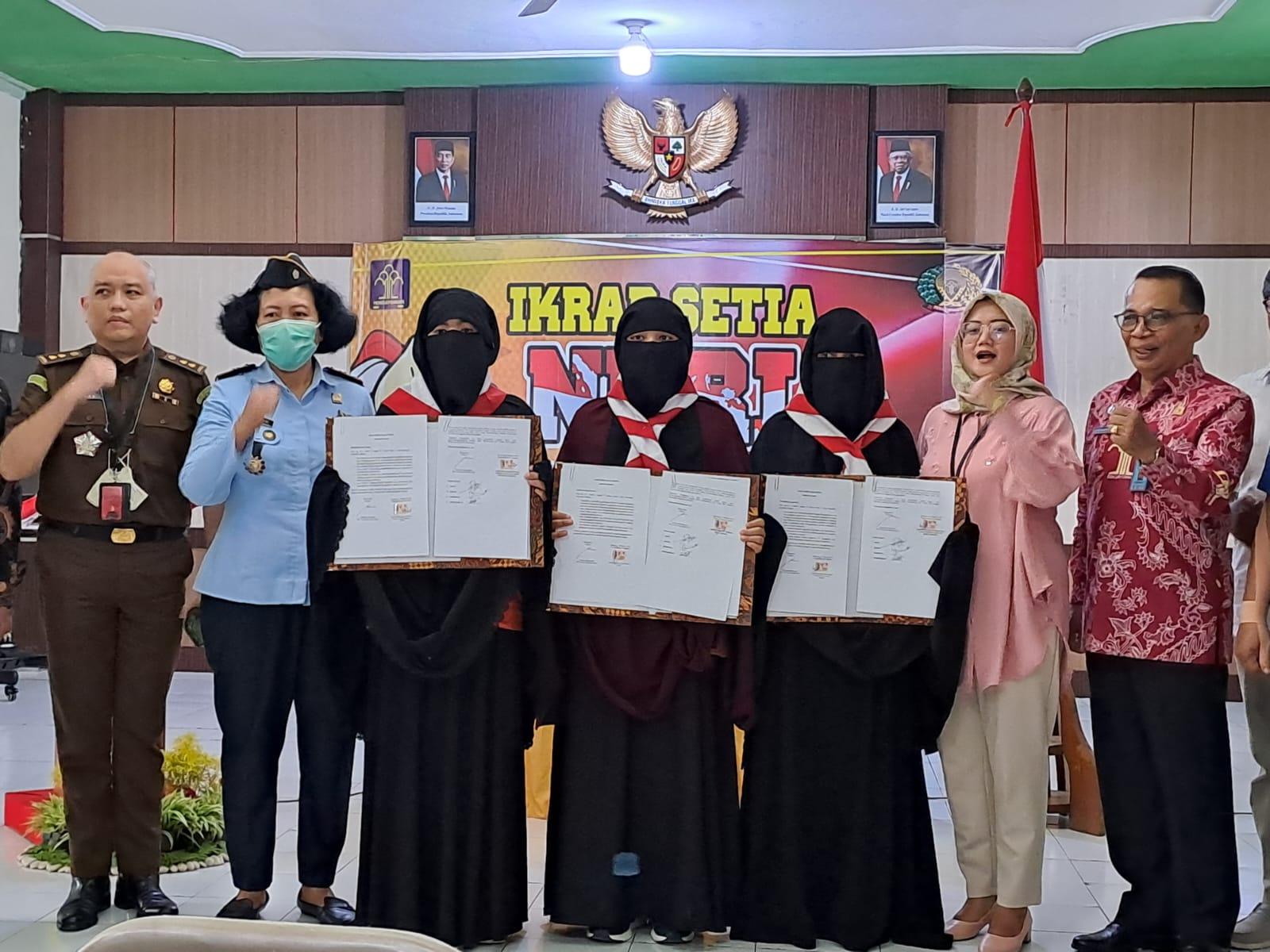 Tiga Ibu Berstatus Napi Terorisme LPP Semarang Ikrar Setia NKRI
