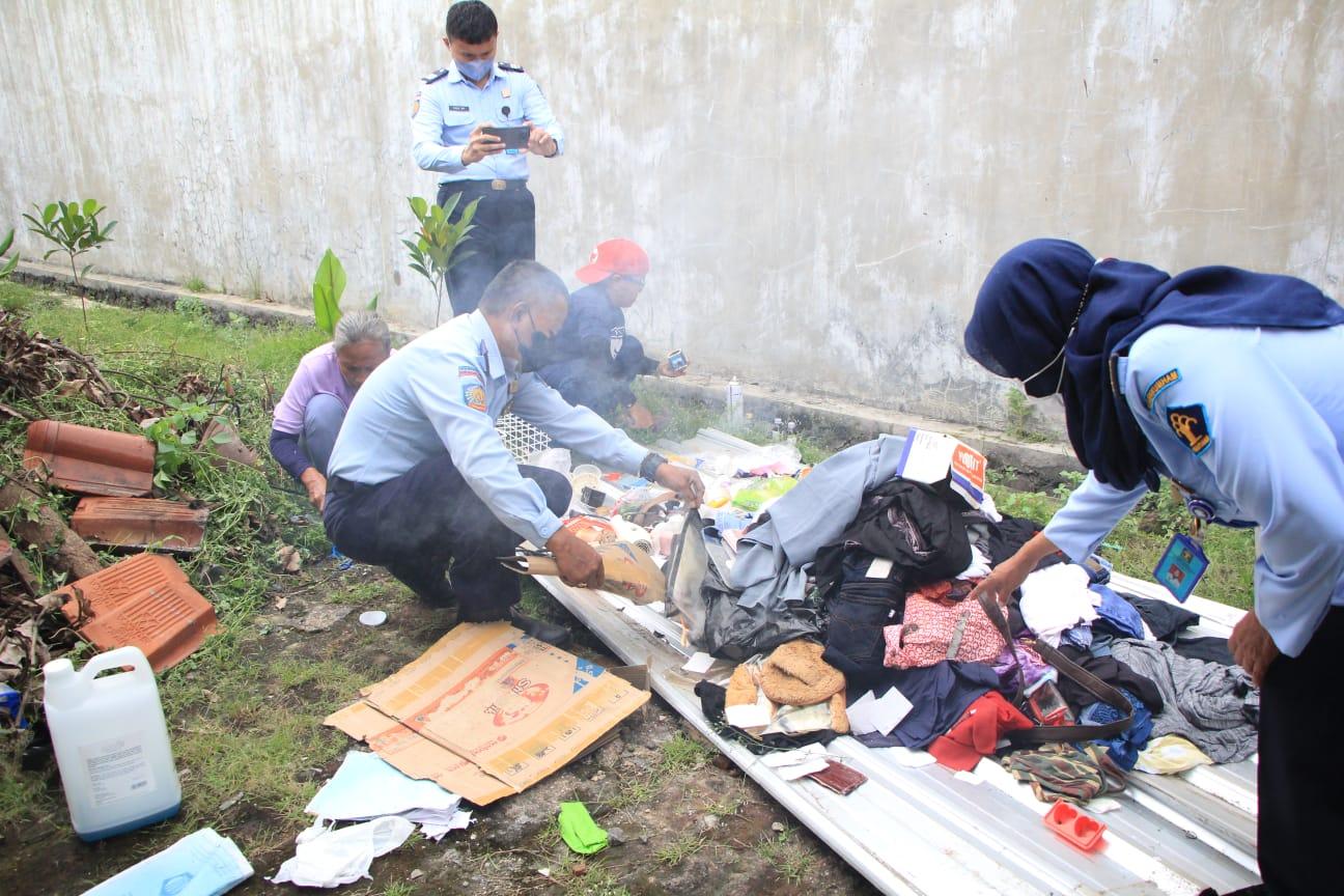 Razia di Blok Hunian Lapas Perempuan Semarang, Petugas Sita Aneka Barang